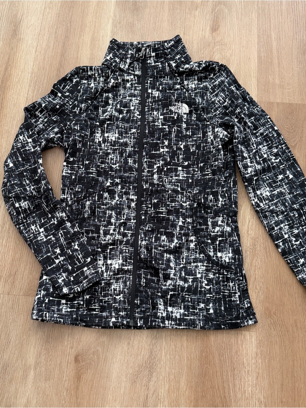 The North Face Women’s Black & White Patterned Zip-Up Jacket